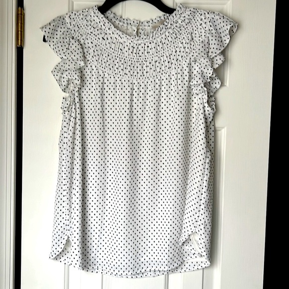 LOFT Tops - Women’s Small Loft Blouse Top. Black and White Polka Dot. Excellent condition